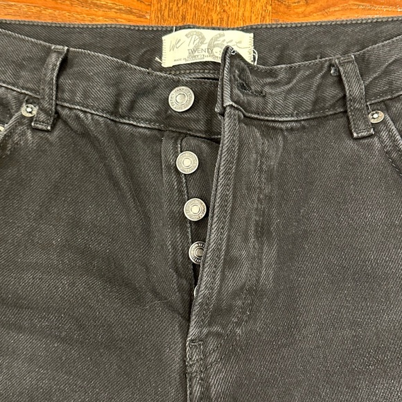 NWT Free People Maggie Mid-Rise Straight Leg Jean, Washed Black, Size 26 - Picture 5 of 11
